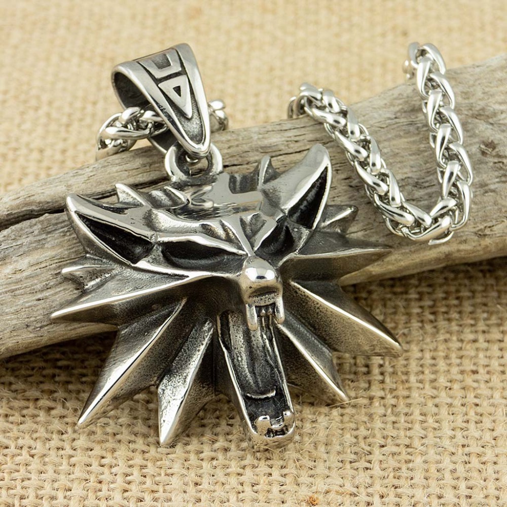 Collier avec pendentif tête de - Wildman Hunting & Outdoor Nelspruit avis et prix